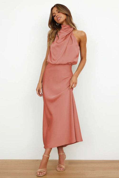 Carolina - Long satin dress with halter neckline