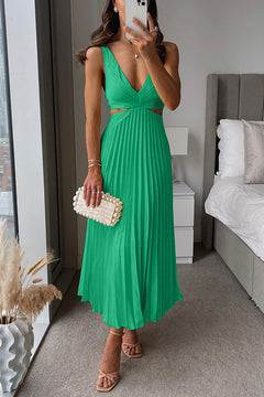 Hailey - Elegant Sleeveless V-Neck Dress