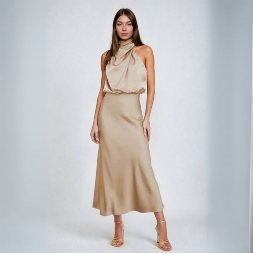 Carolina - Long satin dress with halter neckline