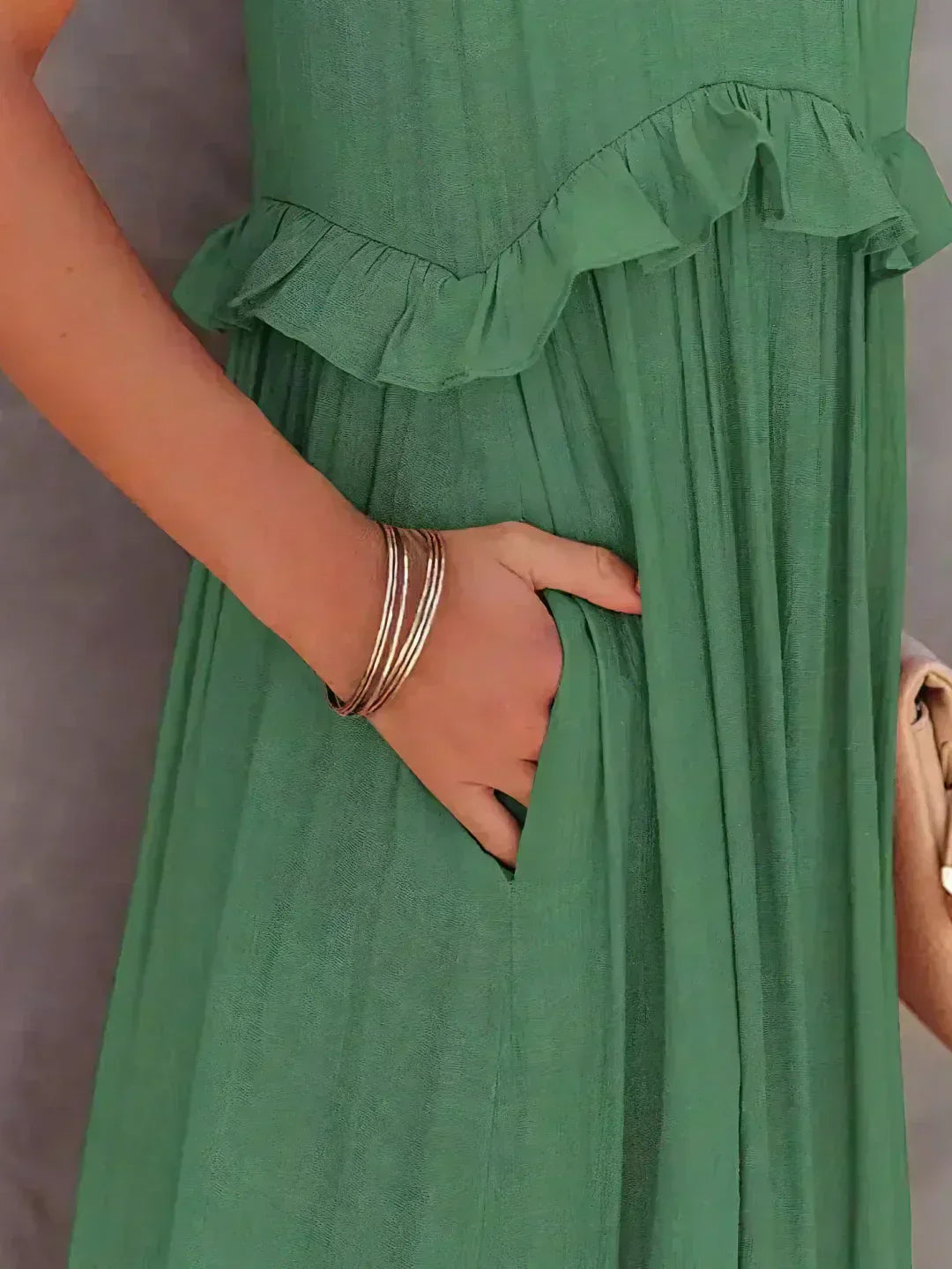 Lana - Chic Ruffle Trim Sleeveless Dress