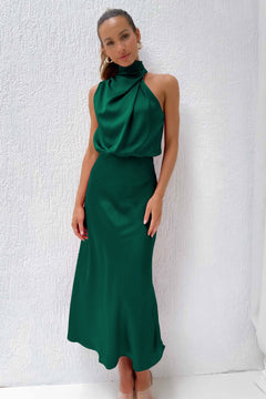 Carolina - Long satin dress with halter neckline