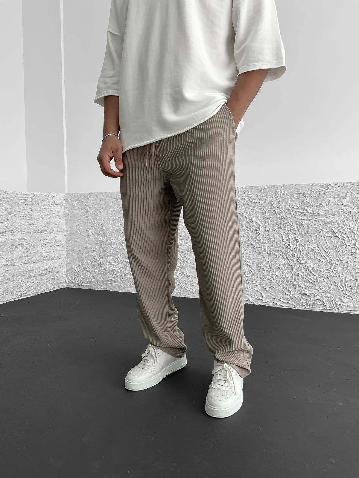 Chris - Trendy Pants