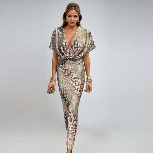 Kayla – Long dress with V-neckline and twisted detail