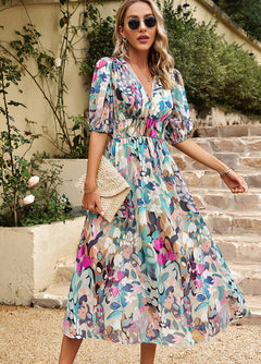 Freya - Elegant Dress with Floral Pattern