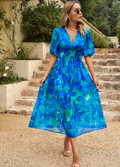 Freya - Elegant Dress with Floral Pattern