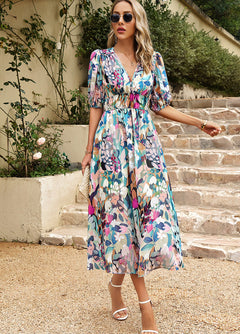 Freya - Elegant Dress with Floral Pattern
