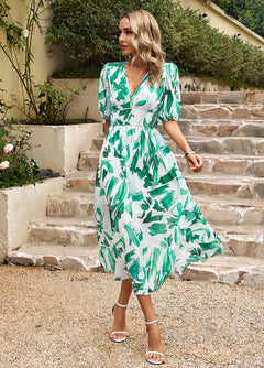 Freya - Elegant Dress with Floral Pattern