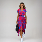 Savannah – Elegant dress with V-neck