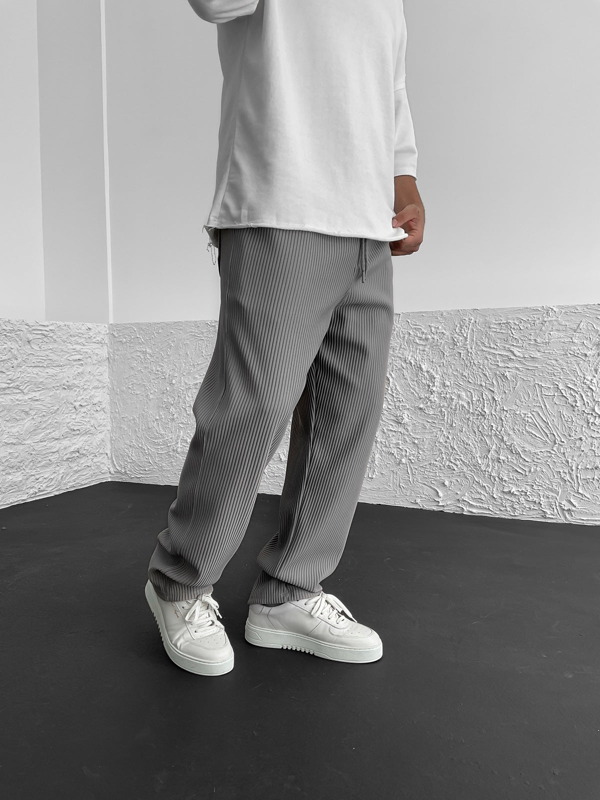 Chris - Trendy Pants