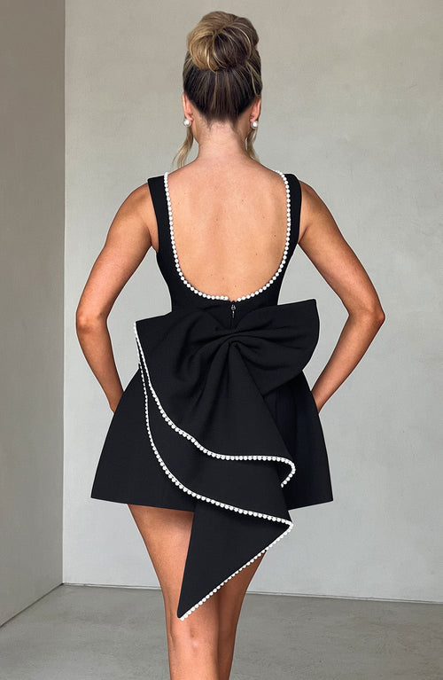Charlotte - Elegant Pearl Bow Mini Dress