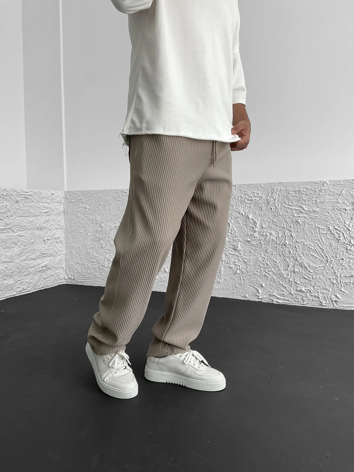 Chris - Trendy Pants