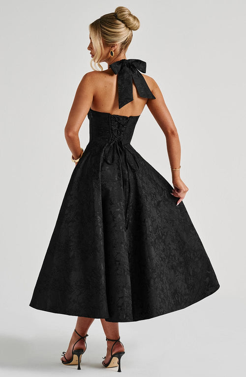 Ava - Chic V-Neck Backless Dress