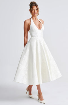 Ava - Chic V-Neck Backless Dress