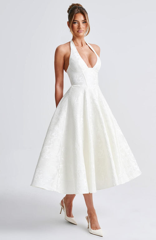 Ava - Chic V-Neck Backless Dress