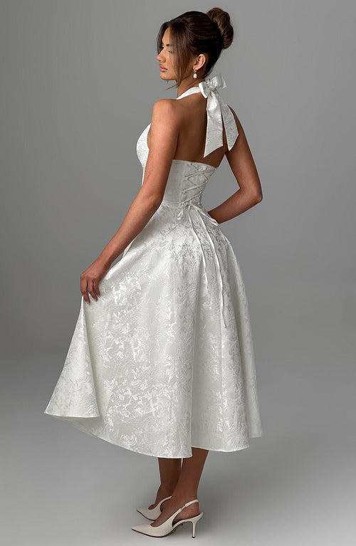 Ava - Chic V-Neck Backless Dress