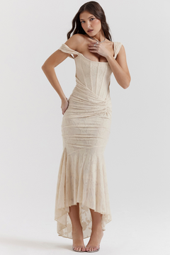 Evelyn - Elegant Slim Cut Lace Maxi Dress