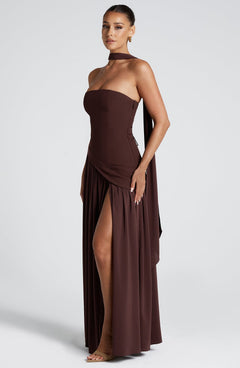 Mia - Elegant Backless Pleated Maxi Dress