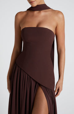 Mia - Elegant Backless Pleated Maxi Dress